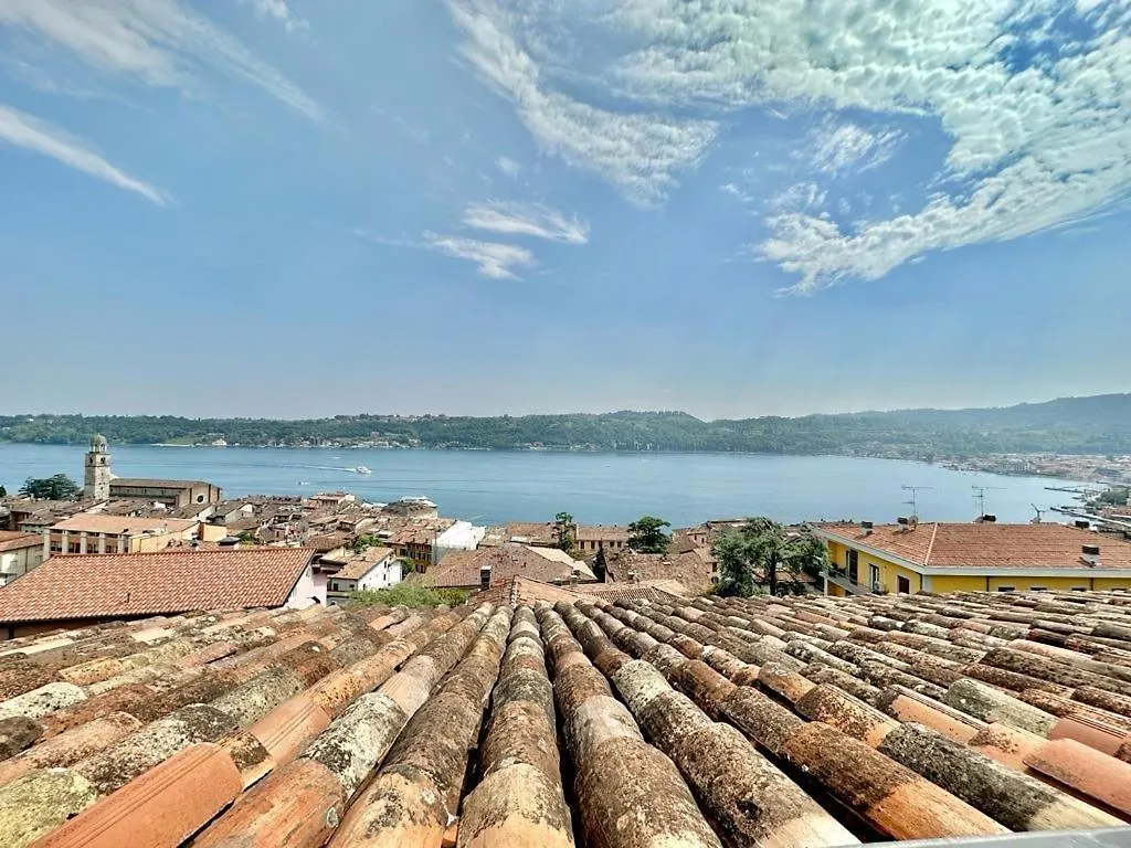 Apartment 10 Salo 0*,  Italy