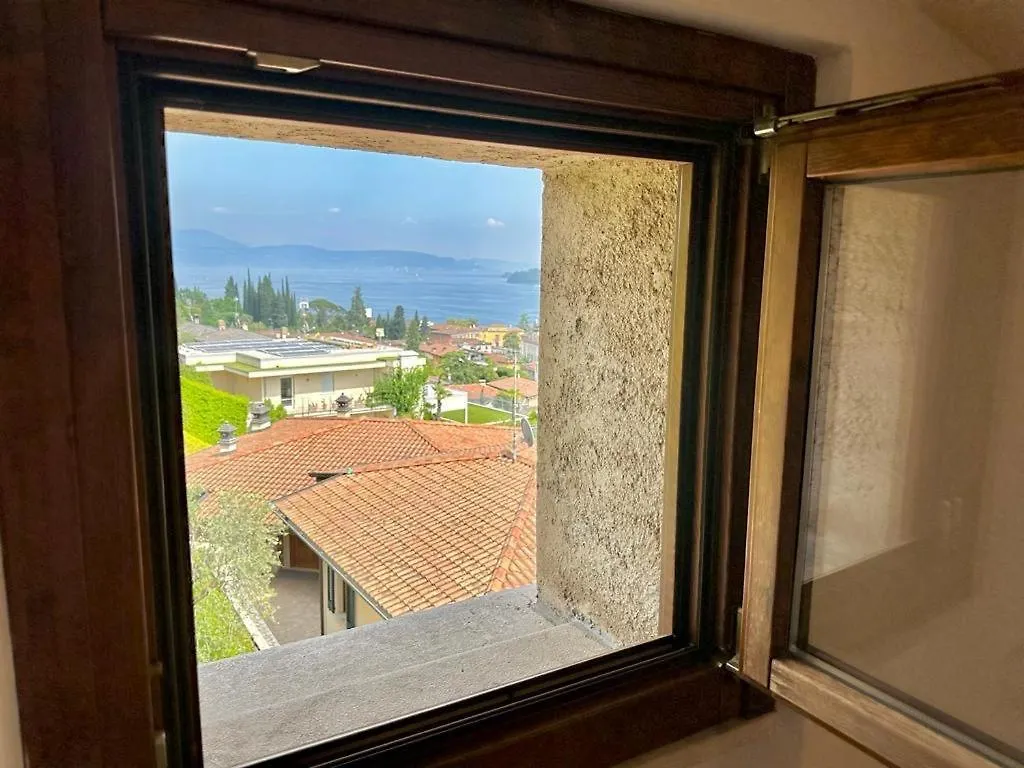 Apartment 10 Salo 0*,  Italy